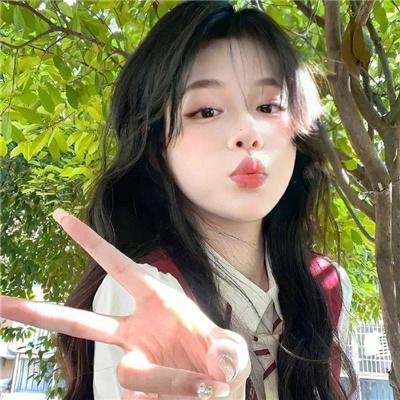 女收藏家